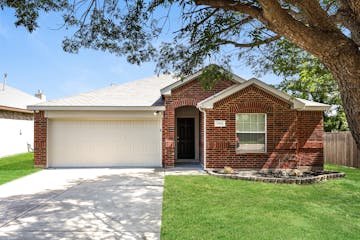 1104 Cumberland Dr Forney, TX 75126